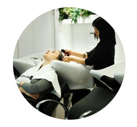 Salons & Clinics